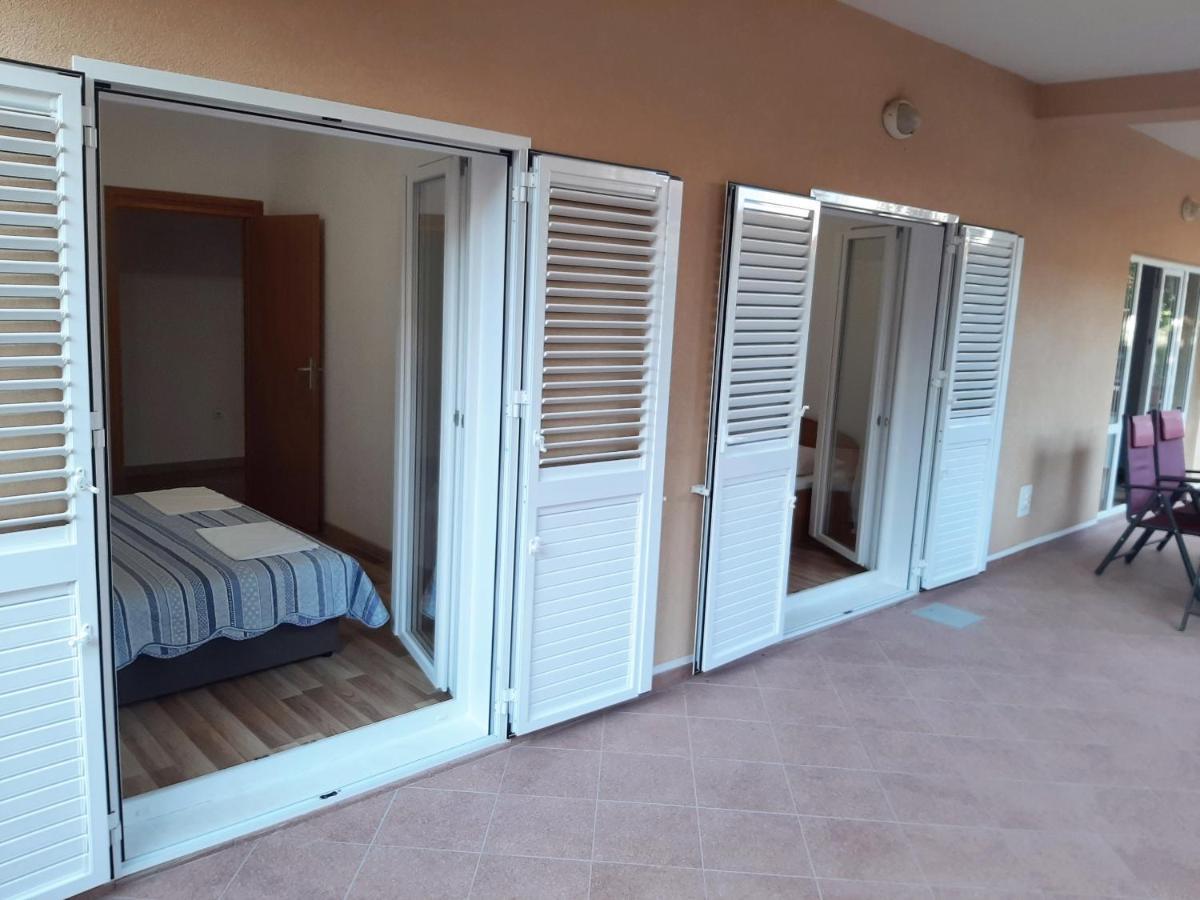Apartmani I Soba Andrijasevic Makarska Exterior foto